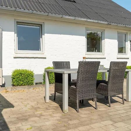 1 Bedroom Amazing In *